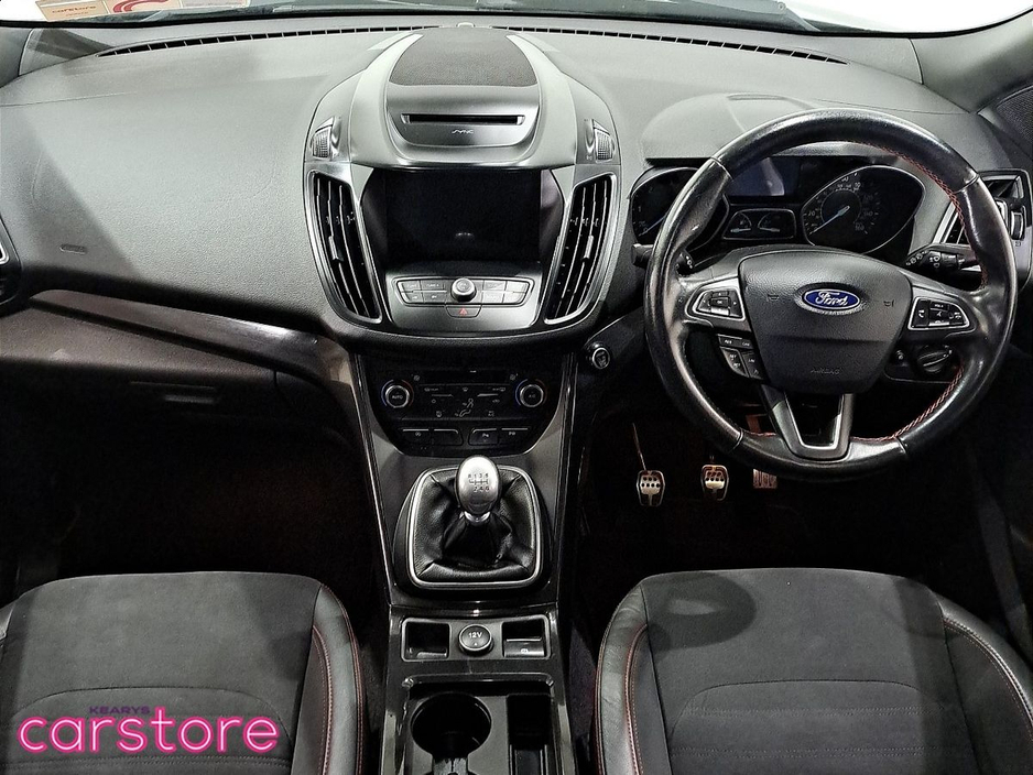 2019 Ford Kuga - image 11