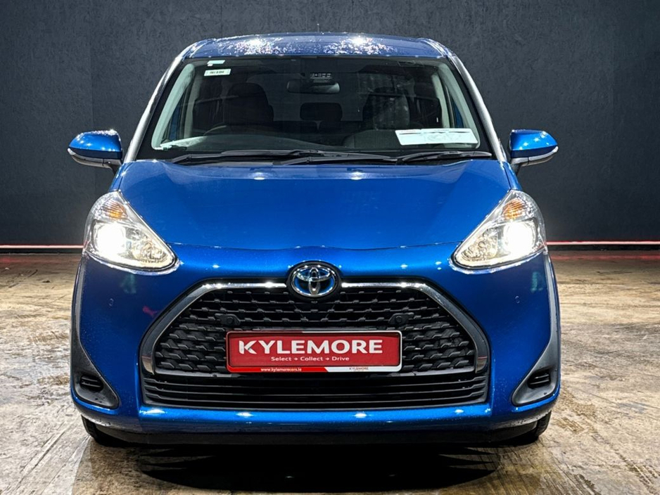2019 Toyota Sienta - image 8