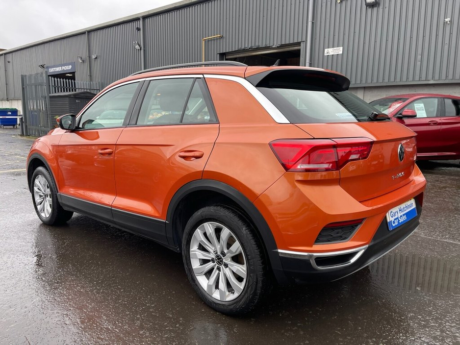 2020 Volkswagen T-Roc - image 42