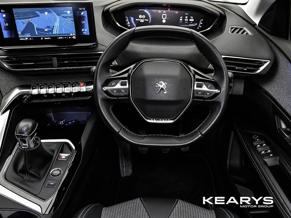 2021 Peugeot 5008 - image 28