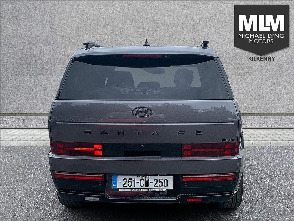 2025 Hyundai Santa Fe 1.6 PHEV 4WD Premium Calligraphy €63,995