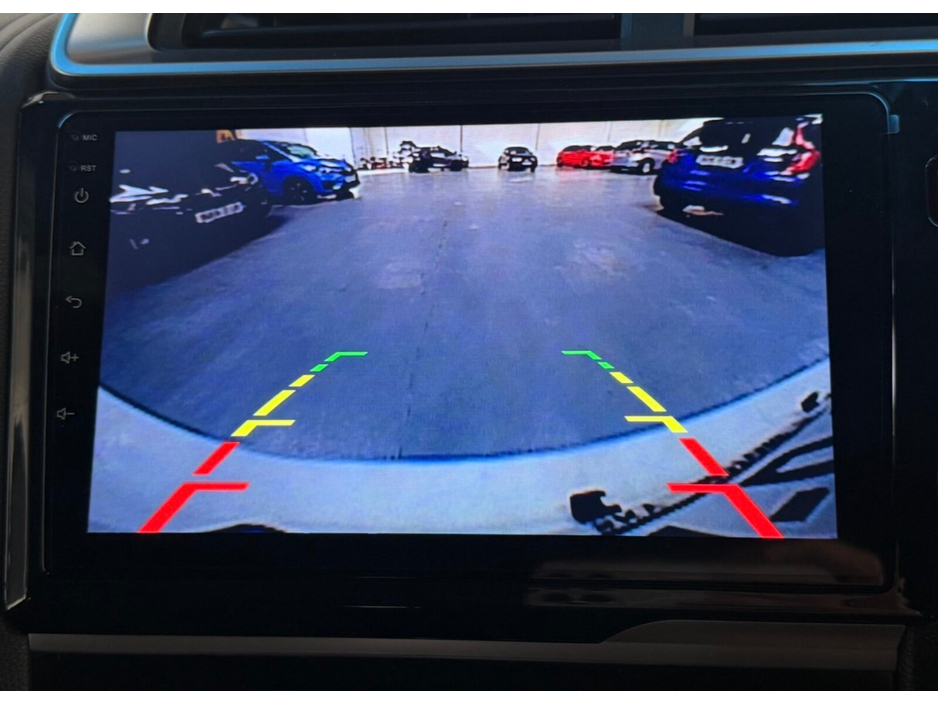 2018 Honda Fit - image 11