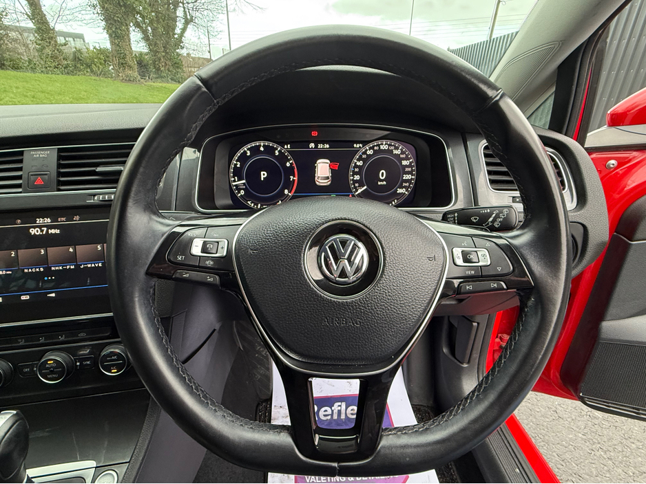 2019 Volkswagen Golf - image 18