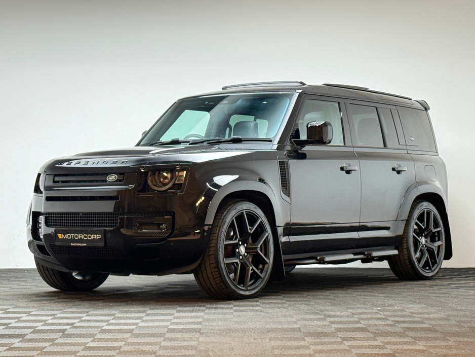 2024 Land Rover Defender - image 3