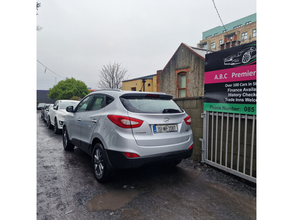 2015 Hyundai ix35 2.0 Diesel Executive 4WD 136hp €6,450