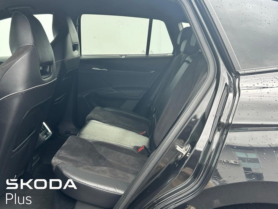 2023 Skoda Enyaq - image 7