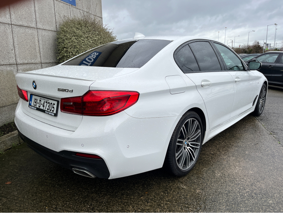 2019 BMW 5 Series 520D M-SPORT AUTOMATIC 2.0 DIESEL //LOW MILES//HARMAN KARDON SOUND SYSTEM// €31,950