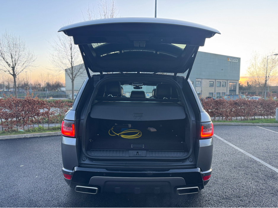 2019 Land Rover Range Rover Sport 2.0 P400E HSE €38,995