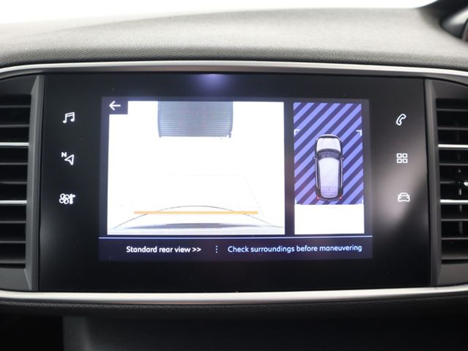 2020 Peugeot 308 - image 15