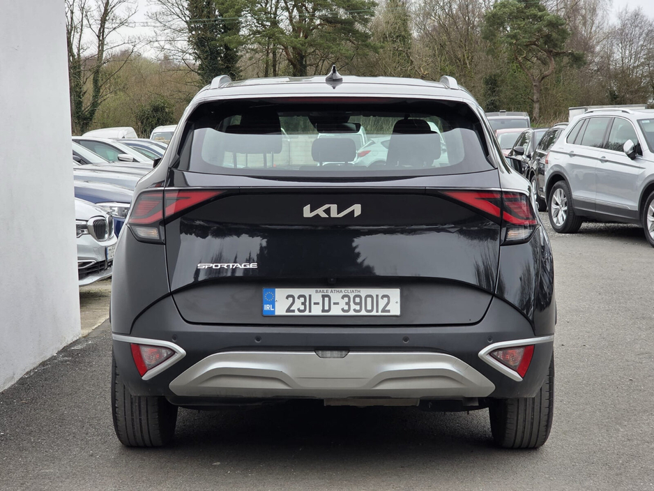 2023 Kia Sportage - image 5