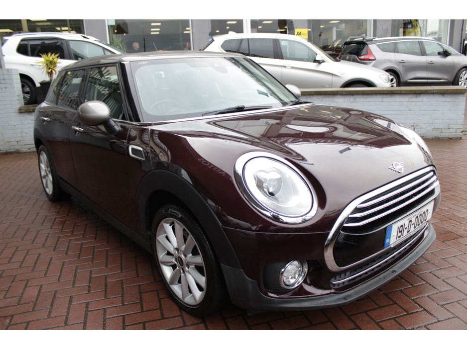 2019 MINI Clubman - image 2