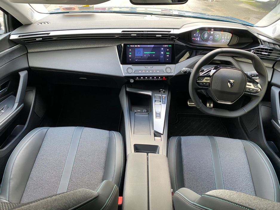 2026 Peugeot 408 MHEV 145BHP e-DCS6 Allure Auto