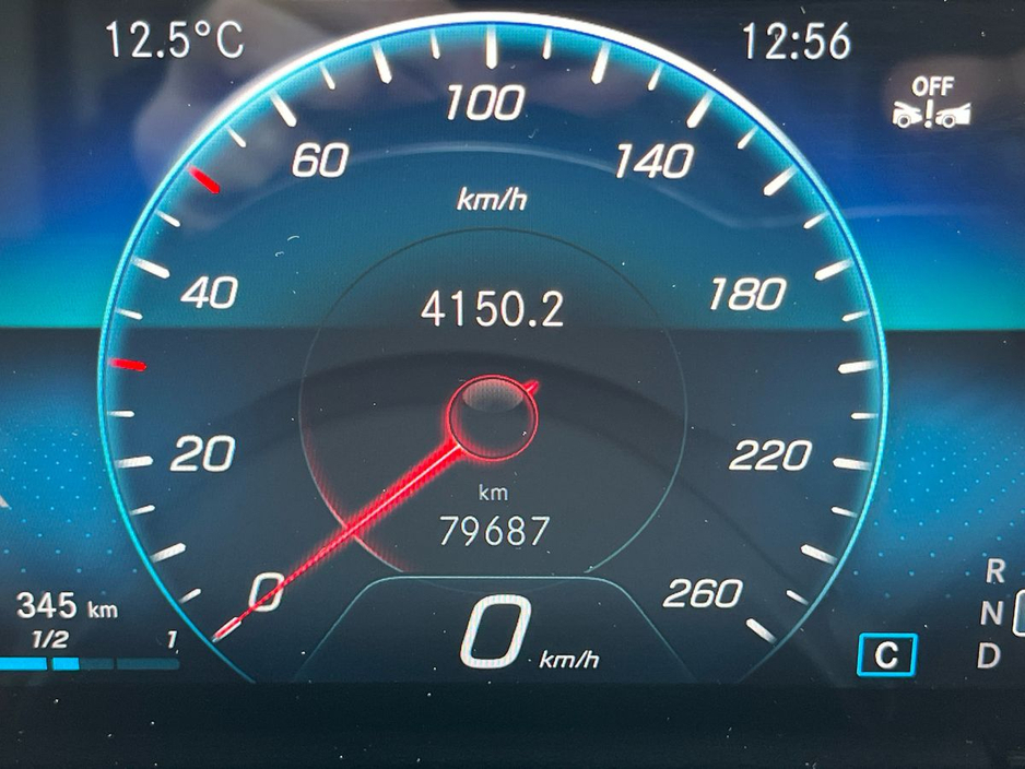 2022 Mercedes-Benz GLA Class - image 9