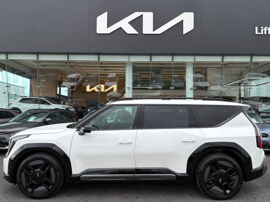 2026 Kia EV9 - image 3