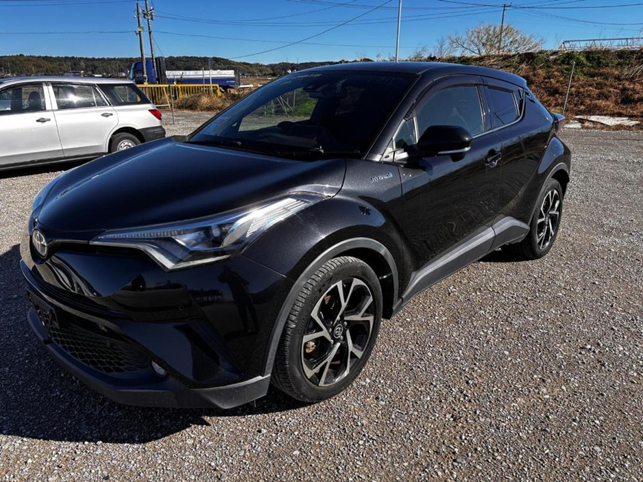 2017 Toyota C-HR - image 5