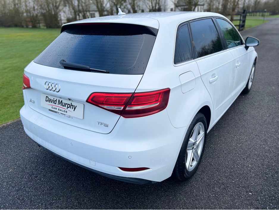 2017 Audi A3 - image 4