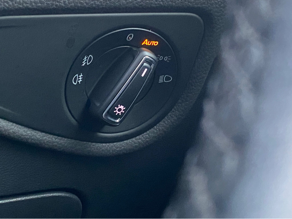 2020 Volkswagen Touran Highline/Auto/7 Seats €28,900