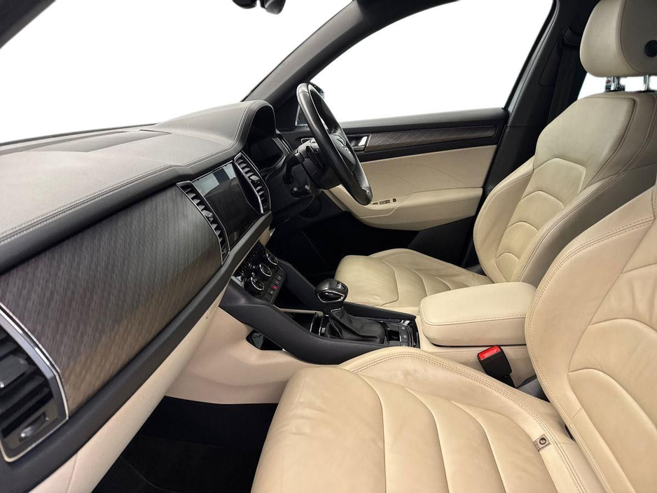 2023 Skoda Kodiaq - image 2