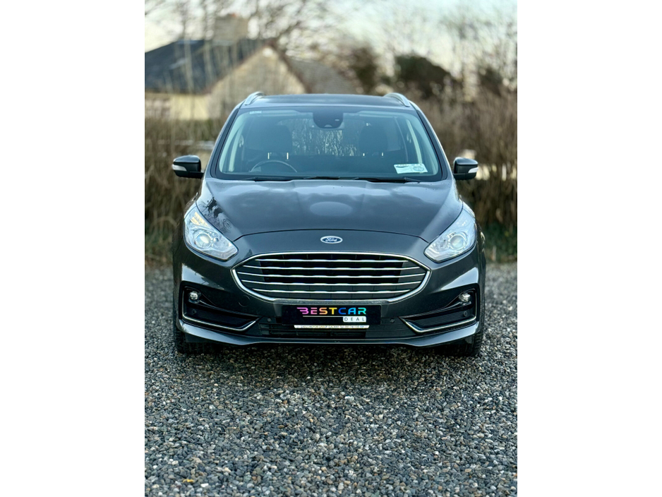 2021 Ford Galaxy - image 4