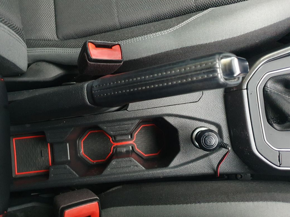 2019 Volkswagen Polo - image 18