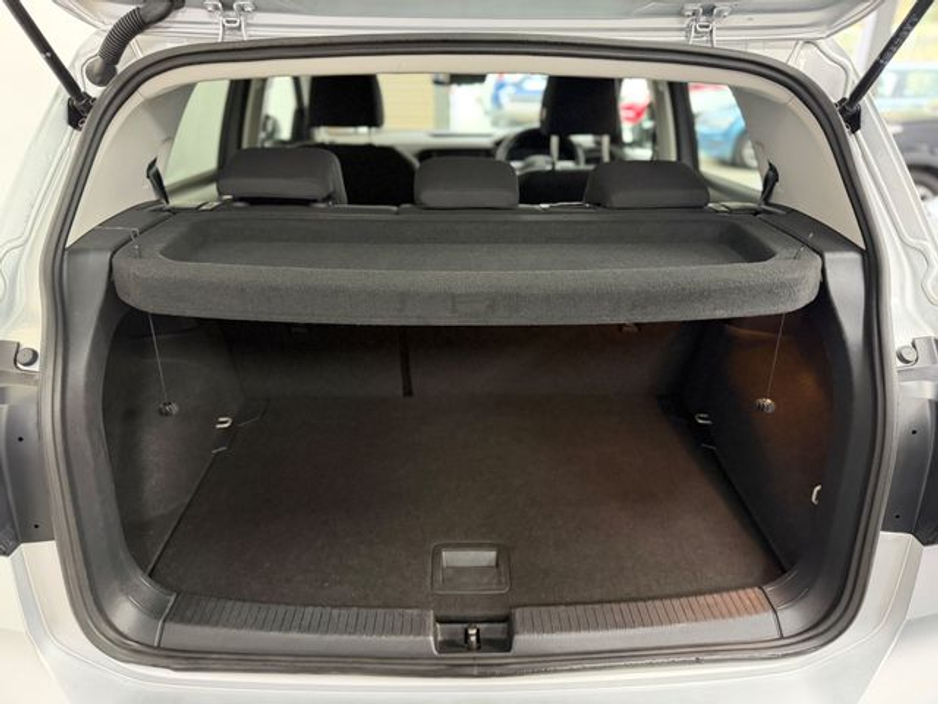 2023 Volkswagen T-Cross - image 16