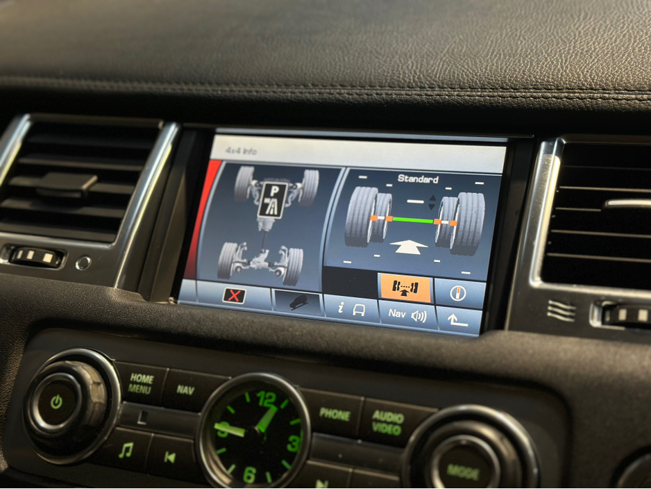 2010 Land Rover Range Rover Sport 3.0 SDV6 OVERFINCH UTILITY €17,950