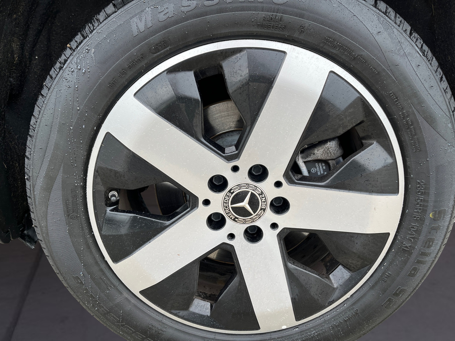 2022 Mercedes-Benz GLB 200 D 7 5DR AUTO PROGRESSIVE €39,900