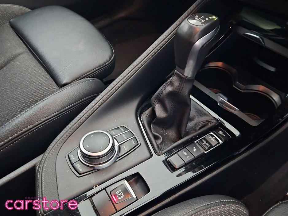 2022 BMW X1 - image 19