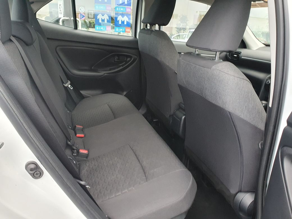 2023 Toyota Yaris Cross 1.5 HYBRID CR CROSS LUNA