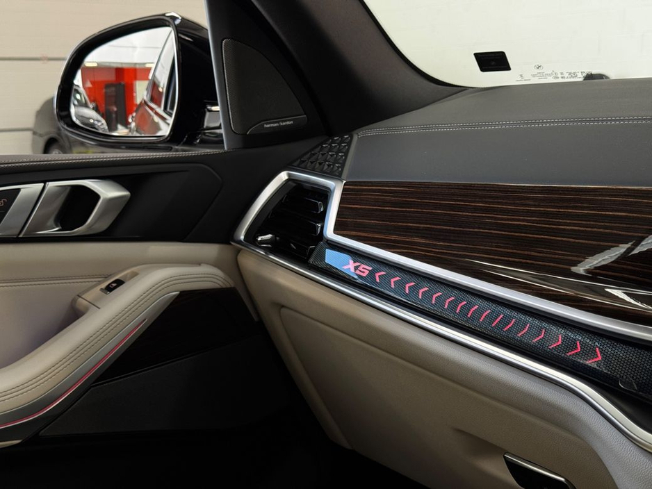 2025 BMW X5 - image 20