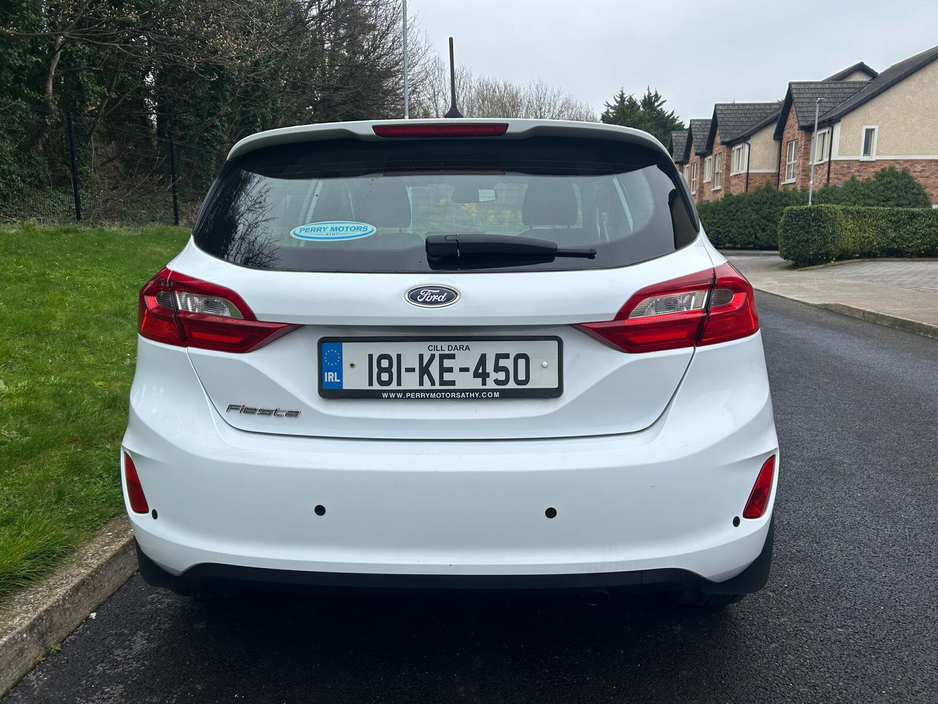 2018 Ford Fiesta - image 6