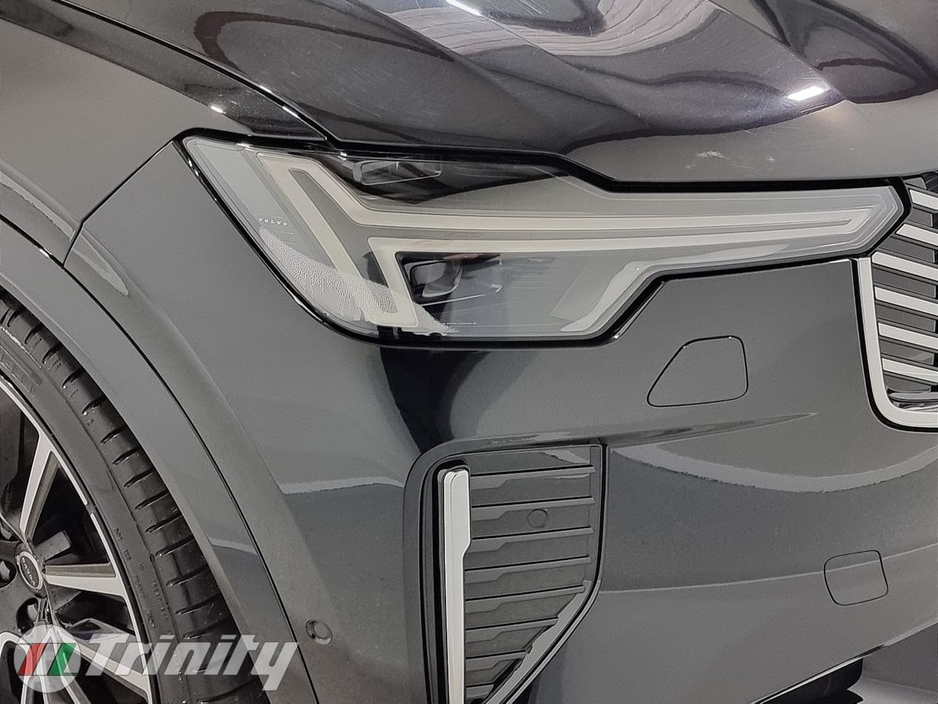 2025 Volvo XC90 * ULTRA * T8 2.0 PHEV * AWD * AUTOMATIC * STUNNING SUV * TRINITY VOLKSWAGEN *