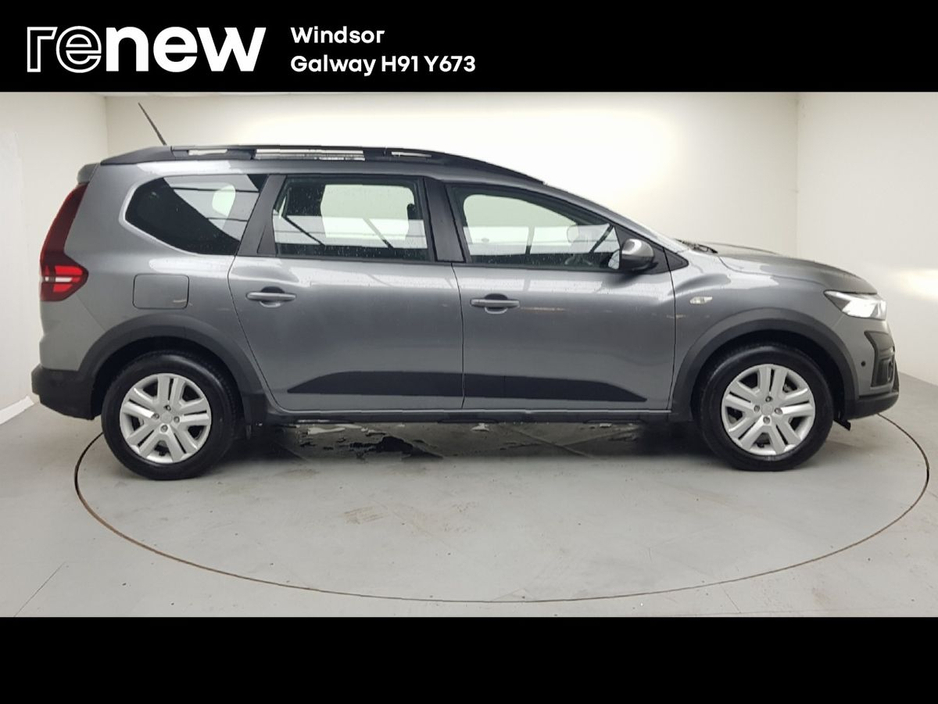 2024 Dacia Jogger HEV 145 Expression Auto €22,495