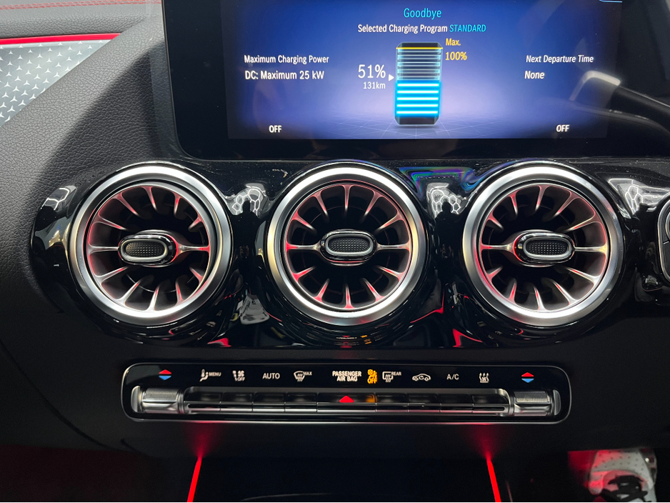 2025 Mercedes-Benz EQA - image 21