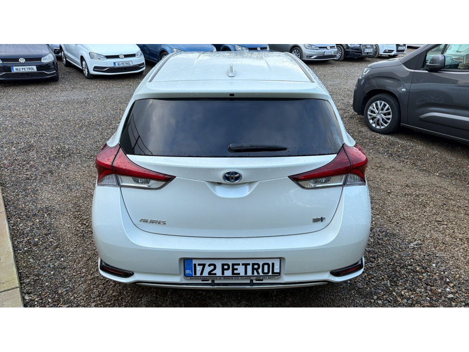 2017 Toyota Auris 1.8 HYBRID ICON €16,950