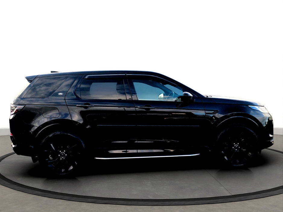 2023 Land Rover Discovery Sport - image 2