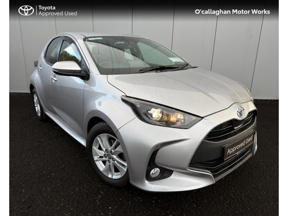 2022 Toyota Yaris 1.0 LUNA 4DR €21,950