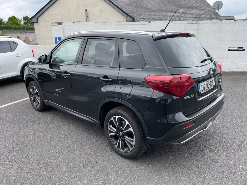 2021 Suzuki Vitara - image 6