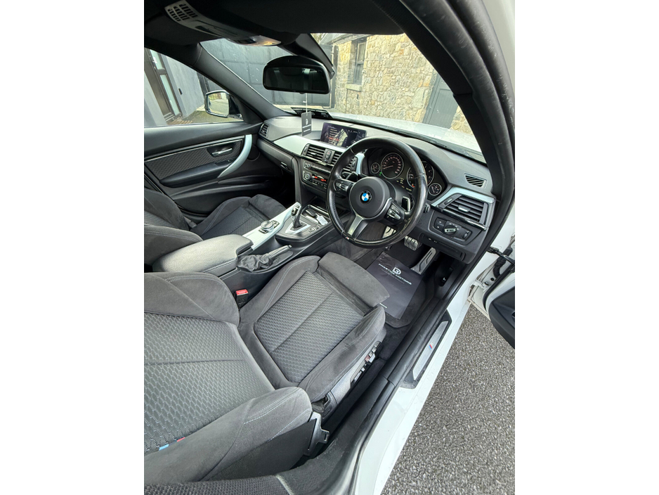 2014 BMW 3 Series  €14,995