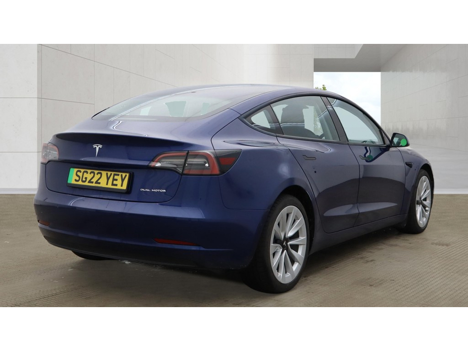 2022 Tesla Model 3 - image 14