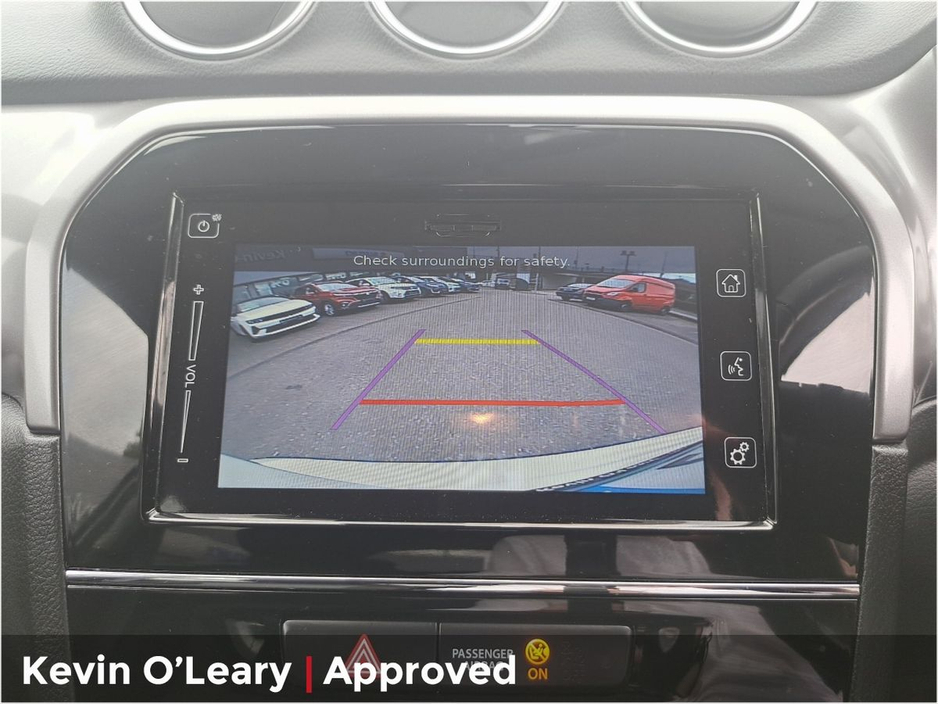 2025 Suzuki Vitara 1.5 HEV SZ-T €31,900