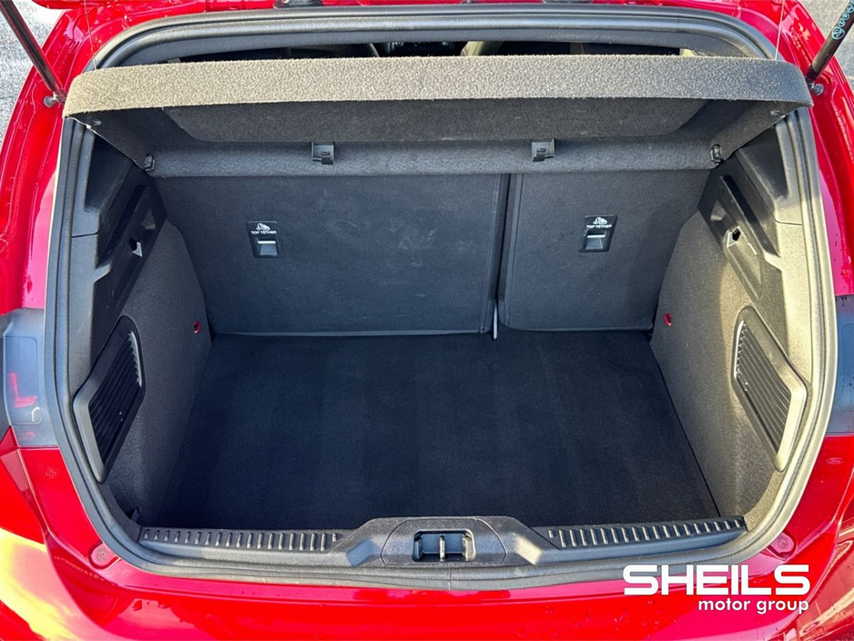 2023 Ford Focus - image 9