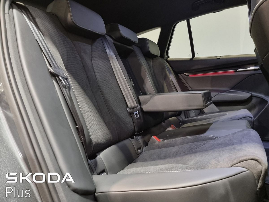 2025 Skoda Enyaq - image 29