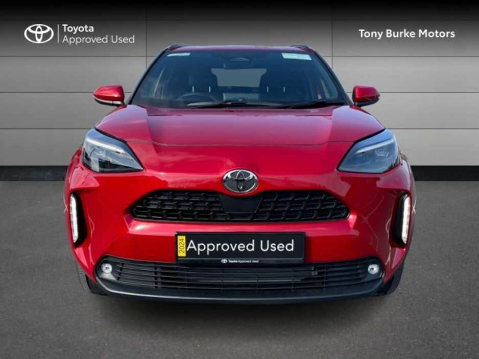 2024 Toyota Yaris Cross - LunaSport - 1.5 Hybrid - Automatic - 2 Free Services Included - EUR 180 Tax // Remote Central Locking // Front Electric Windows // Rear Electric Windows // Electric Mirrors // Finger Tip Stereo Cont €29,799