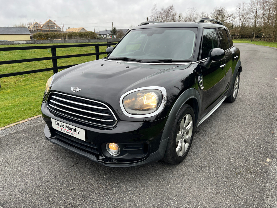 2016 MINI Cooper Crossover €15,950