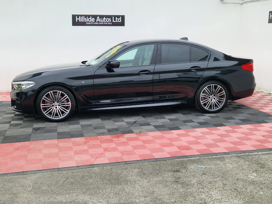 2018 BMW 5 Series - image 6