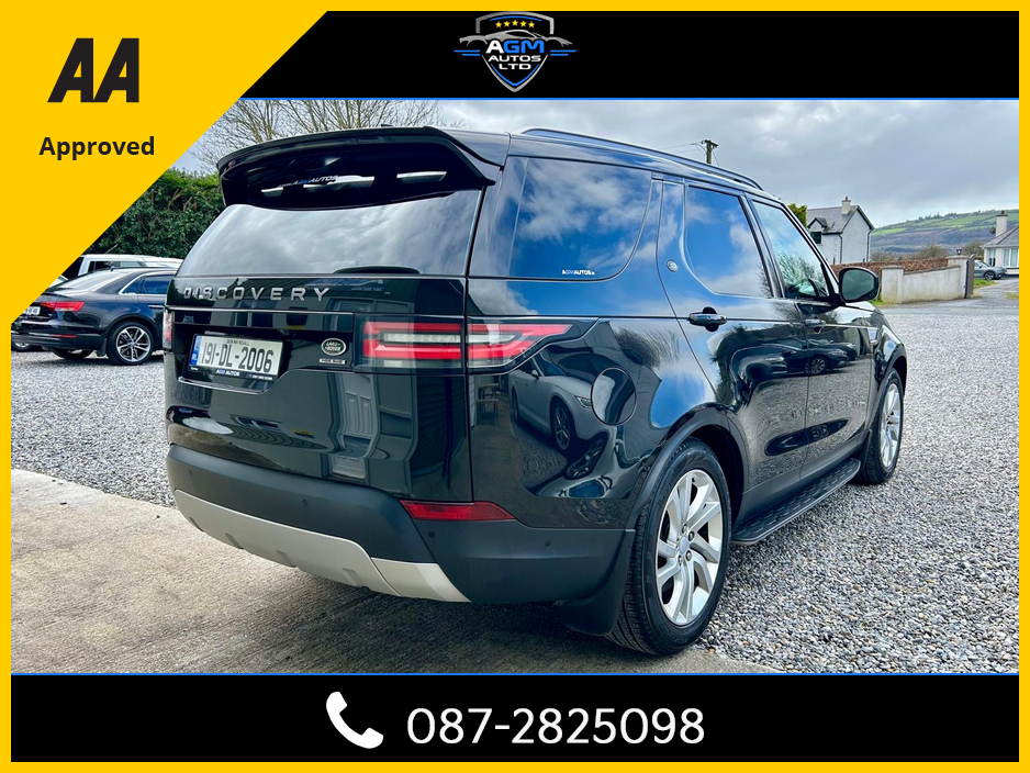 2019 Land Rover Discovery - image 4