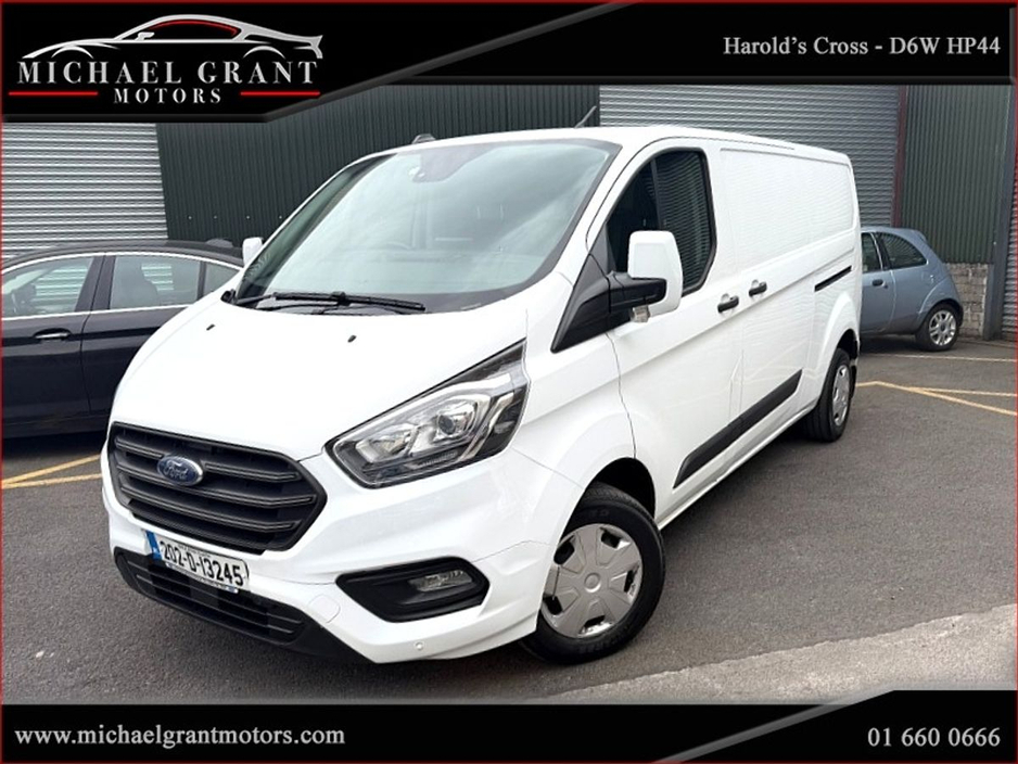 2020 Ford Transit - image 3