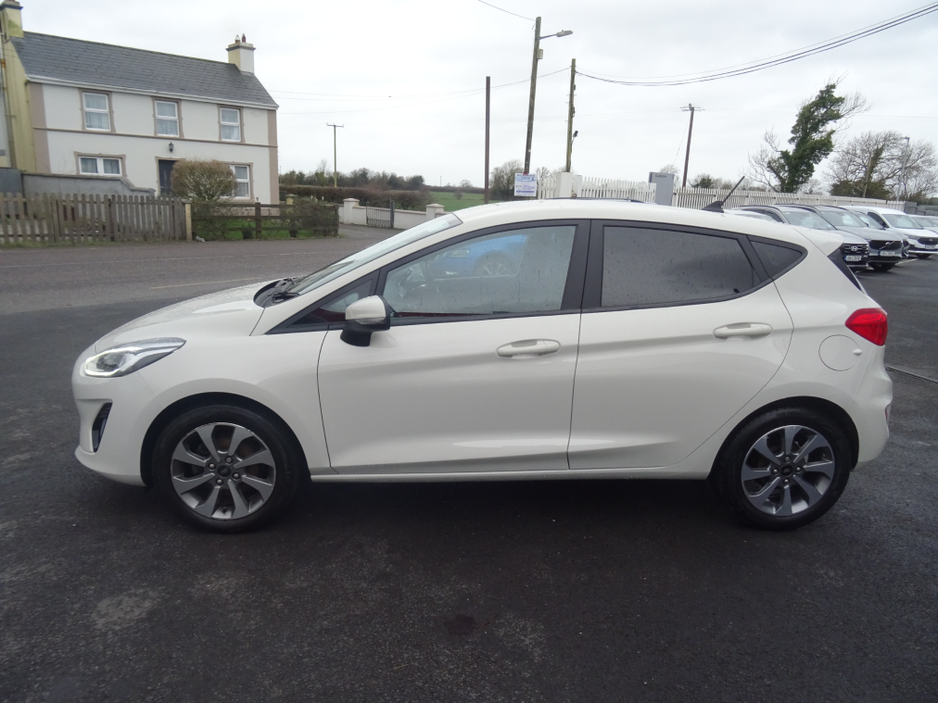 2021 Ford Fiesta CONNECTED  1.0T " metallic white" €16,950