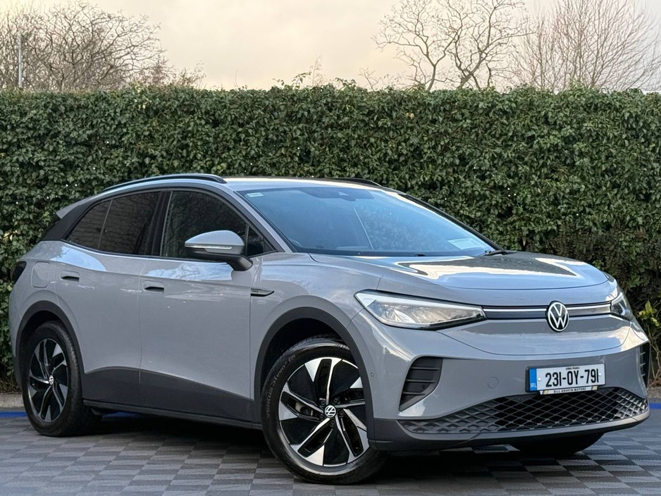 2023 Volkswagen ID.4 PRO LIFE 77KWH // DIGITAL CLUSTER // APPLE CARPLAY/ANDROID AUTO // DIAMOND CUT ALLOYS €24,250